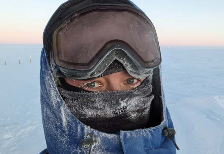 FANNY LARCHER – MEDECIN URGENTISTE MISSIONNEE EN ANTARCTIQUE